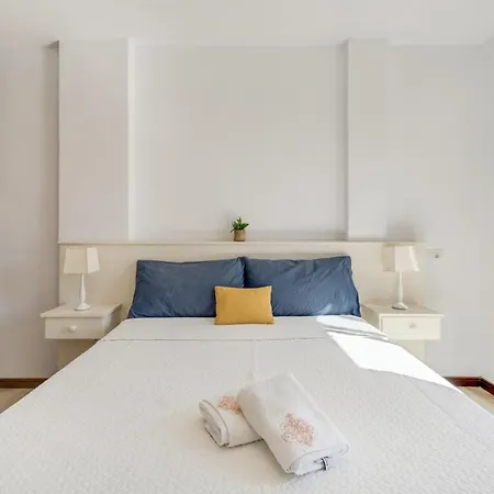 Дом отдыха Atico Cardon Адехе